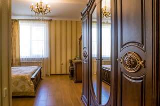 Гостиница Кристалл Кисловодск Улучшенный номер с кроватью размера «king-size»-18